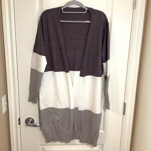 Women's Size M Extra Long Open Front Cardigan Gray White Colorblock
